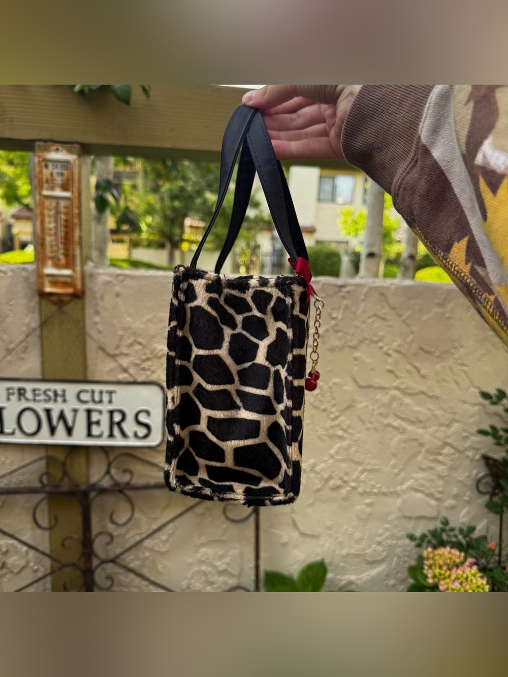 Vintage Kate Spade Mini Giraffe Print Bag - Picture 5 of 8
